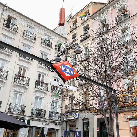 Апартаменты Apartamento Puente De Segovia Мадрид Экстерьер фото